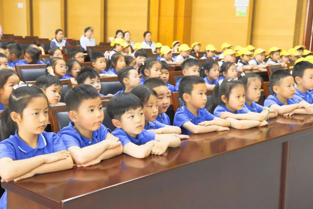 实小·共育 | “趣”见小学 “幼”见成长——平冈校区幼小衔接活动 第14张 实小·共育 | “趣”见小学 “幼”见成长——平冈校区幼小衔接活动 第14张