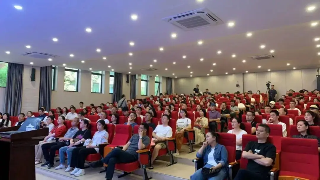 初三学生都想要的中考科学、语文冲刺秘笈,视频版来了! 第1张 初三学生都想要的中考科学、语文冲刺秘笈,视频版来了! 第1张