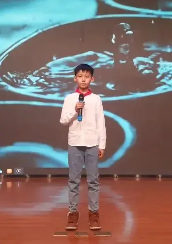 【艺动校园】洪小学子 ,妙言妙语 ——历城区洪家楼小学“艺”动校园展示活动朗诵专场 第5张