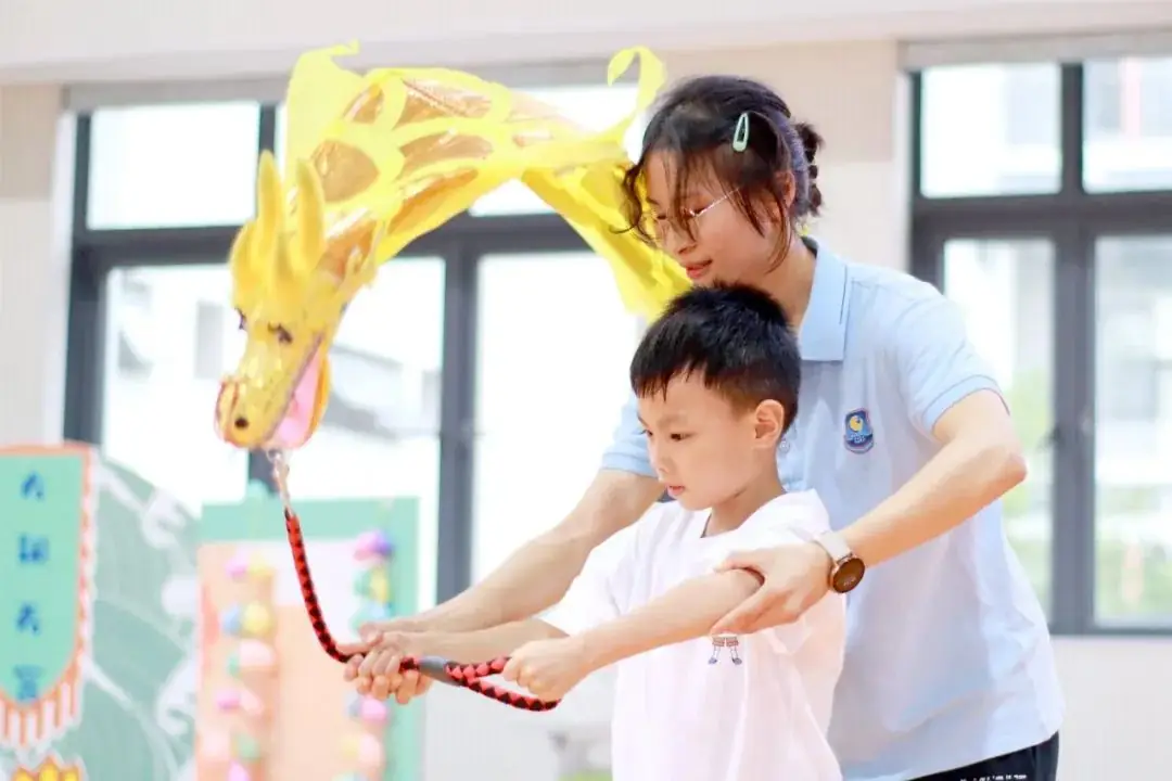 幼小衔接|“初遇小学,快乐启程”大班级幼儿走进小学活动 第34张 幼小衔接|“初遇小学,快乐启程”大班级幼儿走进小学活动 第34张