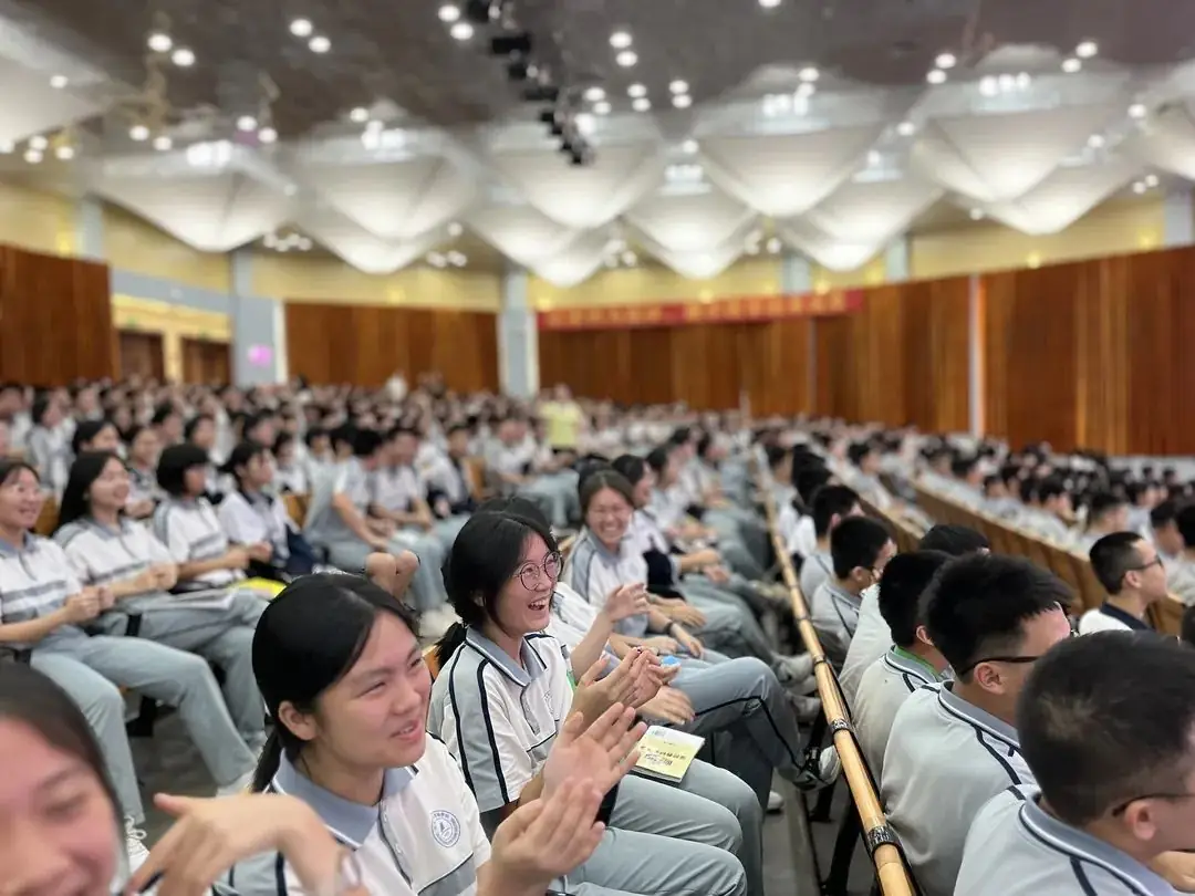 为心赋能 “赢”接中考 | 新河实验学校九年级中考减压赋能讲座 第6张 为心赋能 “赢”接中考 | 新河实验学校九年级中考减压赋能讲座 第6张