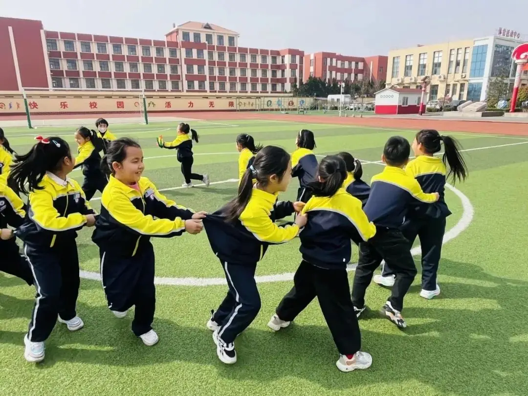 【实验小学教育集团·泊小·全环境立德树人】陪伴成长 心向阳光——青岛西海岸新区泊里小学心理健康月活动总结 第13张 【实验小学教育集团·泊小·全环境立德树人】陪伴成长 心向阳光——青岛西海岸新区泊里小学心理健康月活动总结 第13张