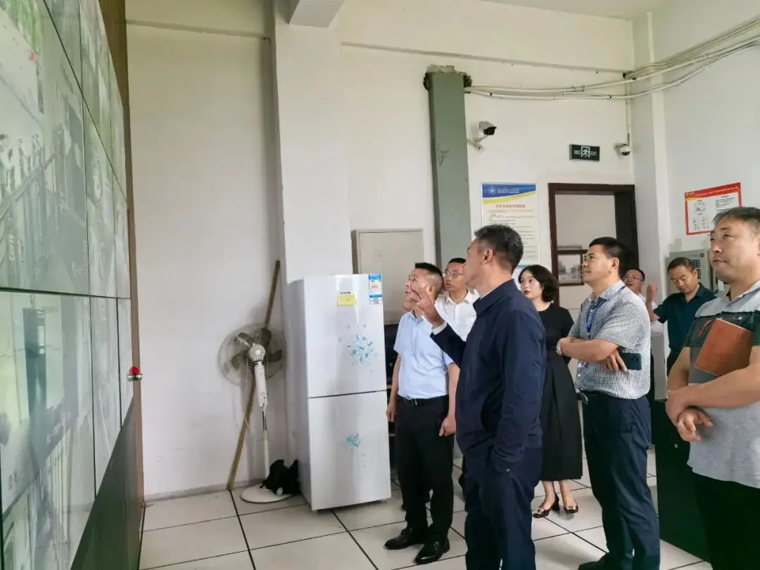护航高考‖县委教育工委副书记张正洪来我校作高考考前专项检查 第9张 护航高考‖县委教育工委副书记张正洪来我校作高考考前专项检查 第9张