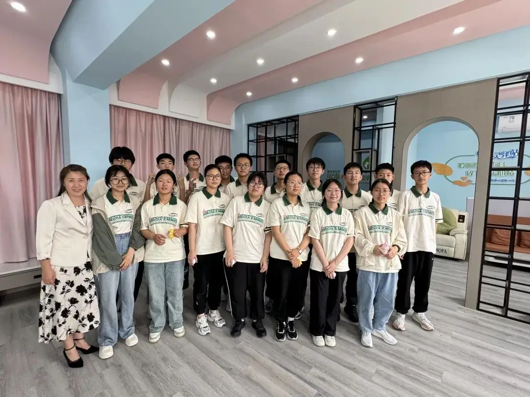 “助力中考 为梦护航”——亭湖民盟开展活力基层校园行活动 第4张 “助力中考 为梦护航”——亭湖民盟开展活力基层校园行活动 第4张