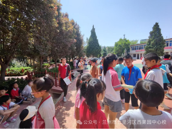 西果园小学“图书漂流” 第16张 西果园小学“图书漂流” 第16张