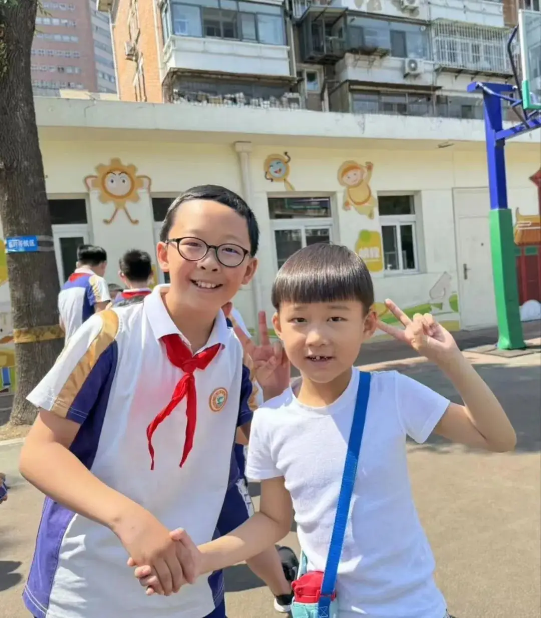 【幼小衔接】探秘小学之旅 共赴成长之约——河西四幼大班幼儿参观小学活动 第42张 【幼小衔接】探秘小学之旅 共赴成长之约——河西四幼大班幼儿参观小学活动 第42张