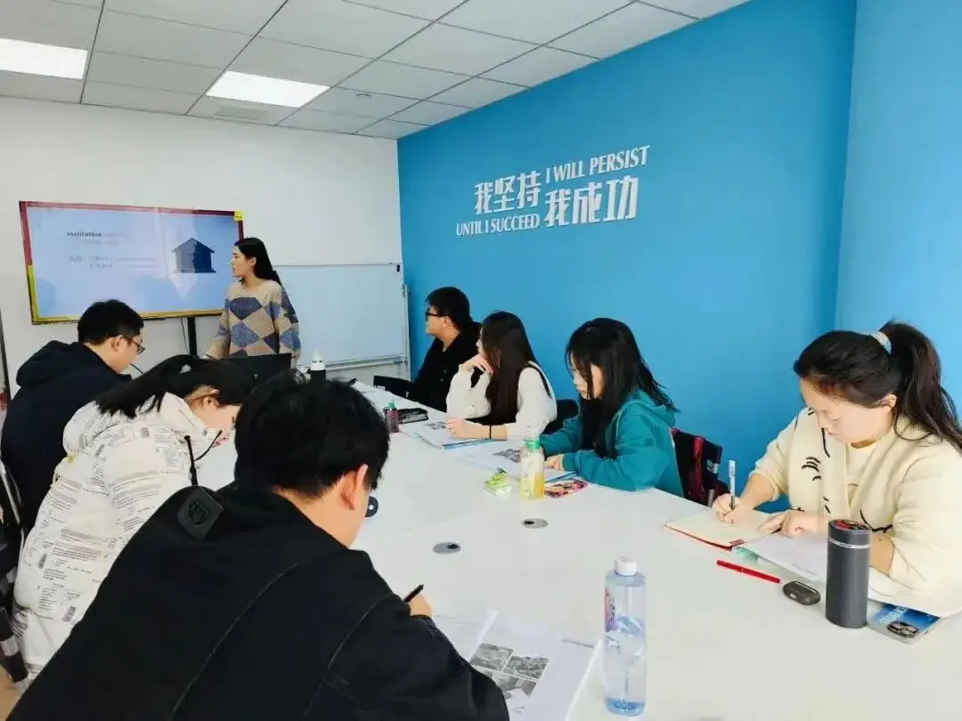 真的建议高考后去学雅思托福,这么多隐藏优势你还不知道?来新航道2024高考特供班帮你稳稳出分! 第14张 真的建议高考后去学雅思托福,这么多隐藏优势你还不知道?来新航道2024高考特供班帮你稳稳出分! 第14张