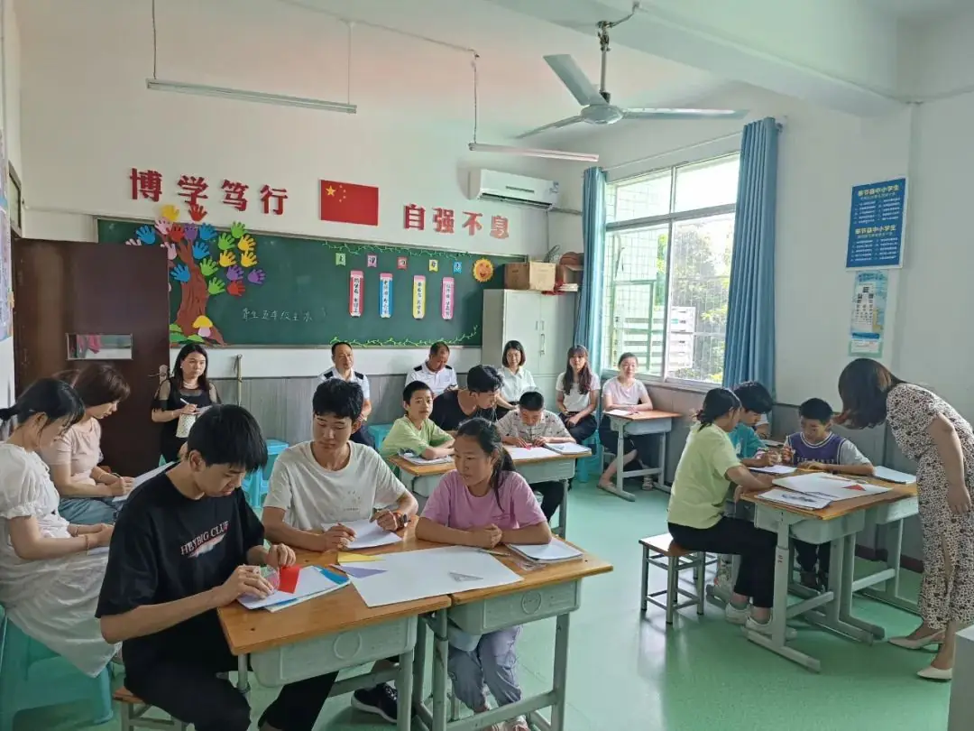 奉节特校与海成小学、永安小学共同开展融合教育观摩活动 第13张 奉节特校与海成小学、永安小学共同开展融合教育观摩活动 第13张