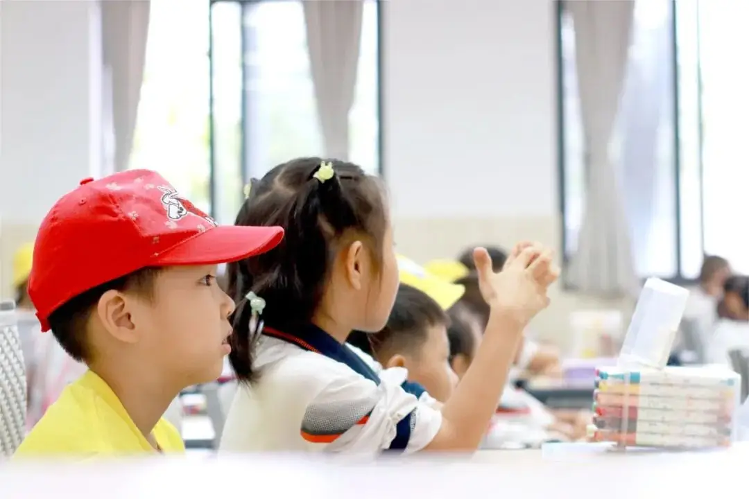 幼小衔接|“初遇小学,快乐启程”大班级幼儿走进小学活动 第25张 幼小衔接|“初遇小学,快乐启程”大班级幼儿走进小学活动 第25张