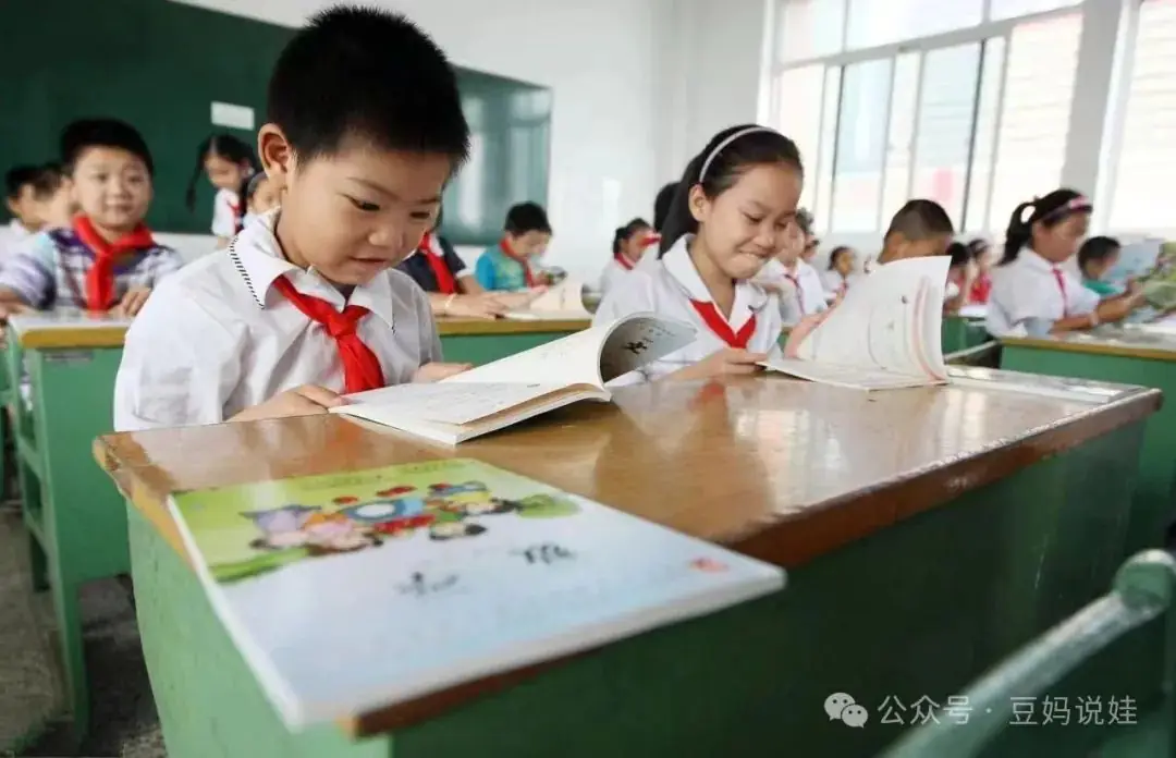小学老师肺腑之言:9条“潜规则”,几乎每个小学都存在,老师不说,家长要懂 第3张