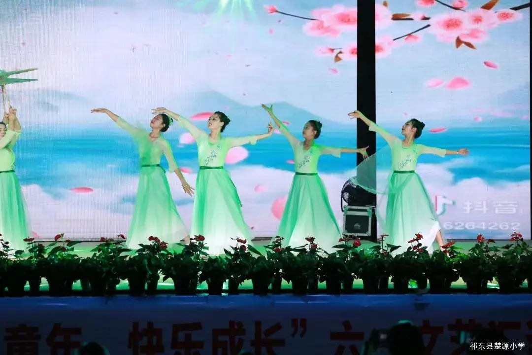 【楚源小学】七彩童年 快乐成长 第59张 【楚源小学】七彩童年 快乐成长 第59张