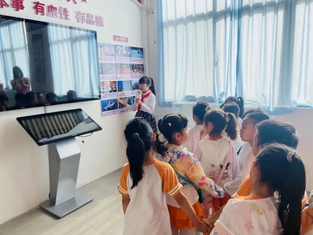 【未央学前.走进小学】走进小学 爱享成长—大班幼儿体验小学社会实践活动 第32张 【未央学前.走进小学】走进小学 爱享成长—大班幼儿体验小学社会实践活动 第32张