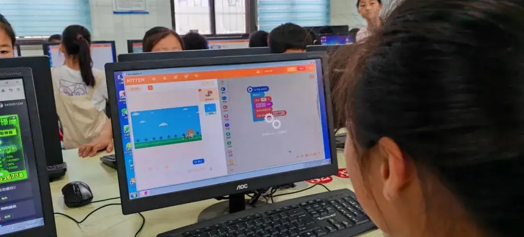 实验小学举办“信息科学学生素养大赛” 第9张 实验小学举办“信息科学学生素养大赛” 第9张