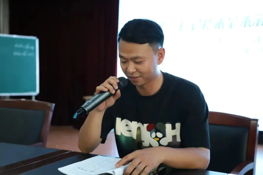 “基于课程标准、落实课堂转型”三门县小学体操大单元教学策略研讨活动暨台州市陈阳课改先锋教师工作坊集中研训活动-第17张图片-四季读书网 “基于课程标准、落实课堂转型”三门县小学体操大单元教学策略研讨活动暨台州市陈阳课改先锋教师工作坊集中研训活动-第17张图片-四季读书网
