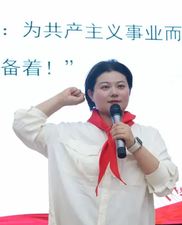 红领巾爱祖国 ——枝江英杰小学开展六一主题队日暨新队员入队仪式活动 第40张