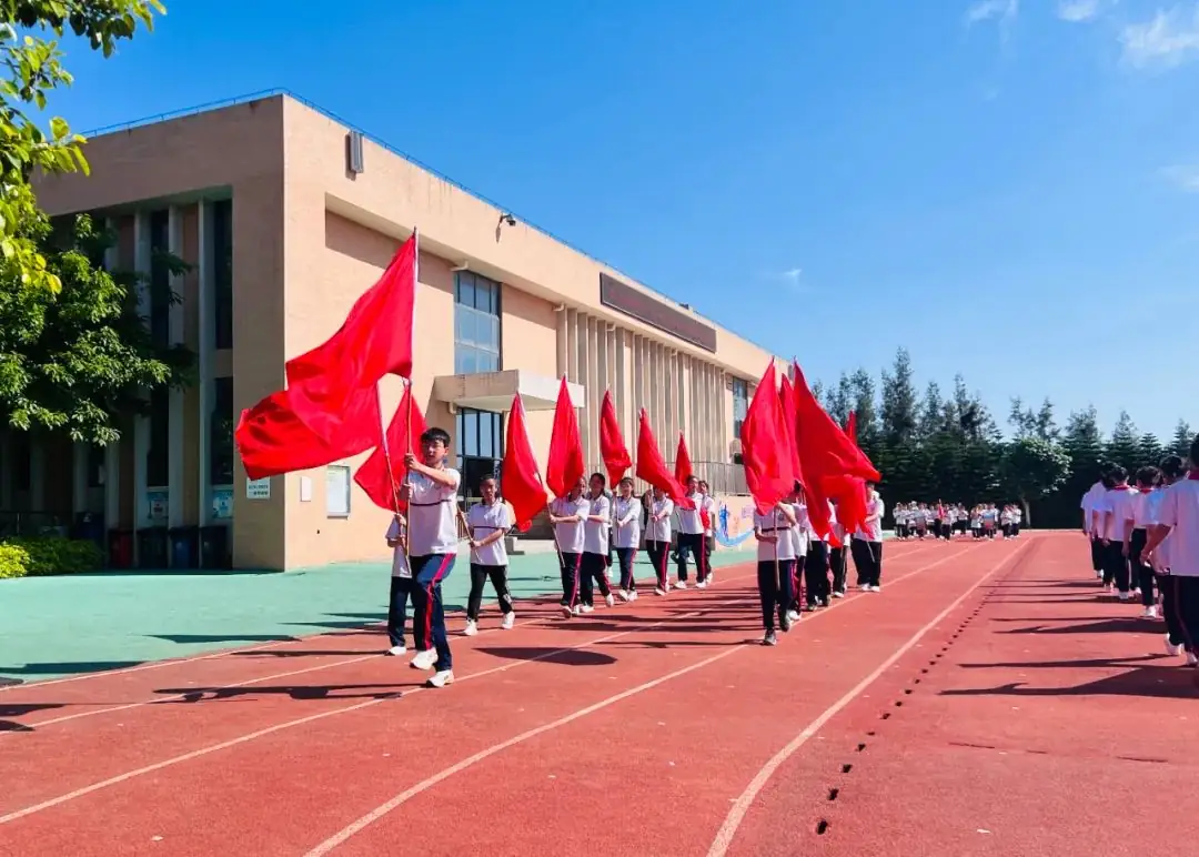 平潭岚城乡中心小学“绿色奥运,环保前行”第六届健体节 第5张 平潭岚城乡中心小学“绿色奥运,环保前行”第六届健体节 第5张
