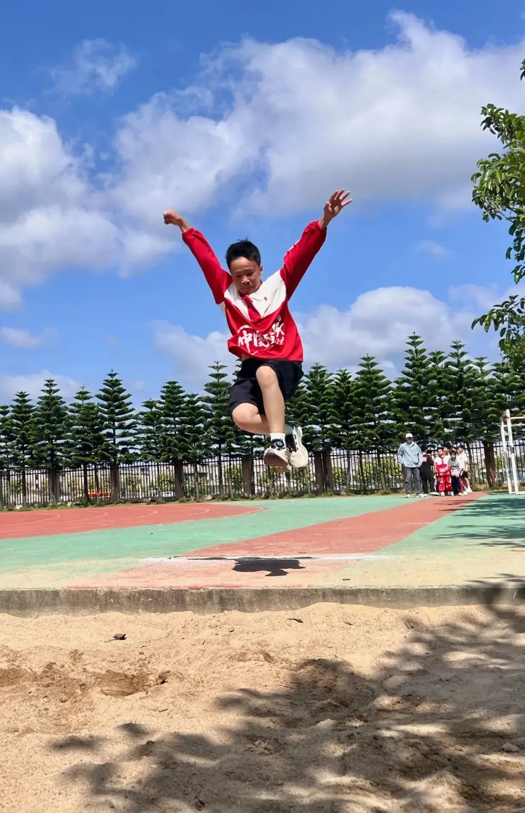 平潭岚城乡中心小学“绿色奥运,环保前行”第六届健体节 第32张 平潭岚城乡中心小学“绿色奥运,环保前行”第六届健体节 第32张