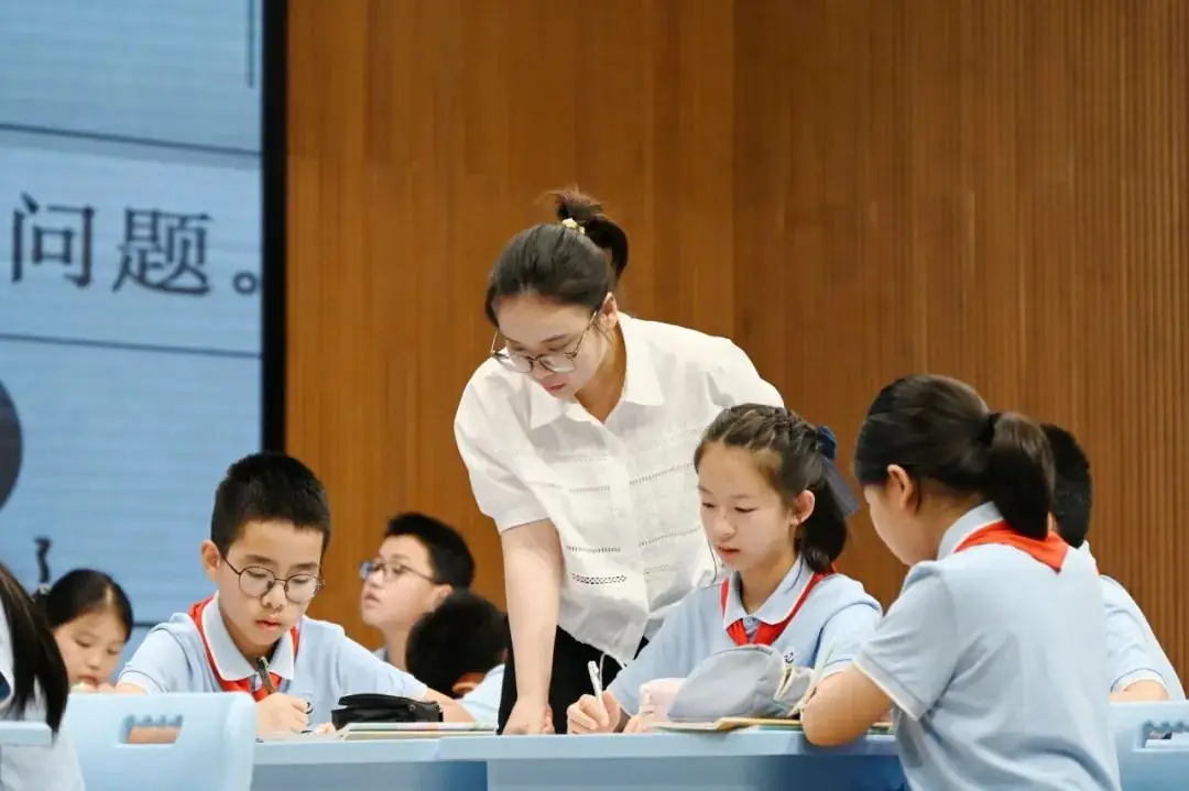 三江小学承办区小学数学“问学课堂”教学研讨活动 第5张 三江小学承办区小学数学“问学课堂”教学研讨活动 第5张