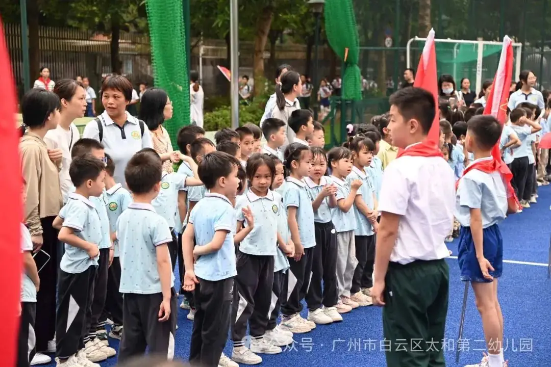 初探小学 ,“幼”见成长——太和第二幼儿园幼小衔接活动之参观龙归小学 第21张 初探小学 ,“幼”见成长——太和第二幼儿园幼小衔接活动之参观龙归小学 第21张