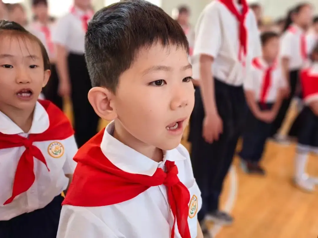 红领巾爱祖国——金谟小学少先队新队员入队仪式 第53张 红领巾爱祖国——金谟小学少先队新队员入队仪式 第53张