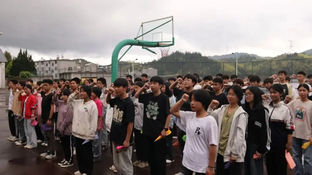 藏蓝护航 中考加油——福建警察学院“以爱之名 情暖屏南”实践队再赴岭下 第15张 藏蓝护航 中考加油——福建警察学院“以爱之名 情暖屏南”实践队再赴岭下 第15张