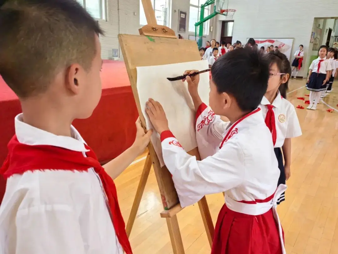 红领巾爱祖国——金谟小学少先队新队员入队仪式 第29张 红领巾爱祖国——金谟小学少先队新队员入队仪式 第29张