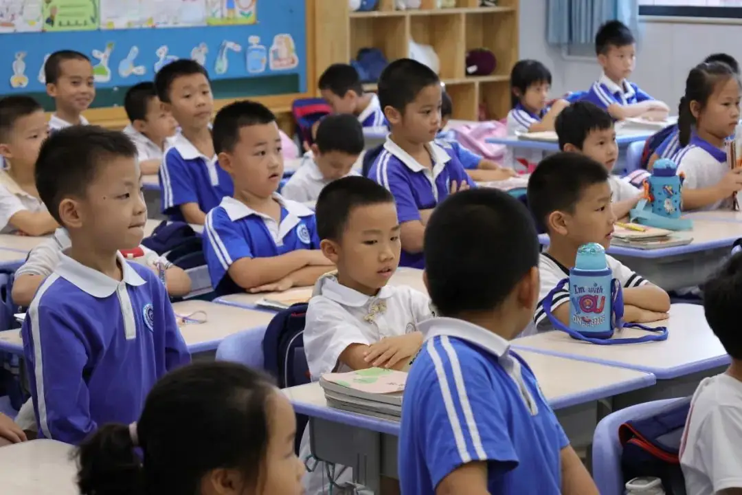 走进小学,幼见成长——宝澜雅苑幼儿园参观小学活动 第35张 走进小学,幼见成长——宝澜雅苑幼儿园参观小学活动 第35张