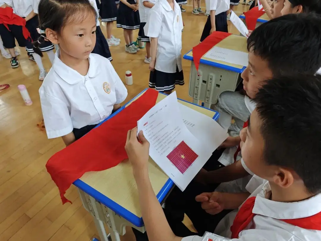 红领巾爱祖国——金谟小学少先队新队员入队仪式 第8张 红领巾爱祖国——金谟小学少先队新队员入队仪式 第8张