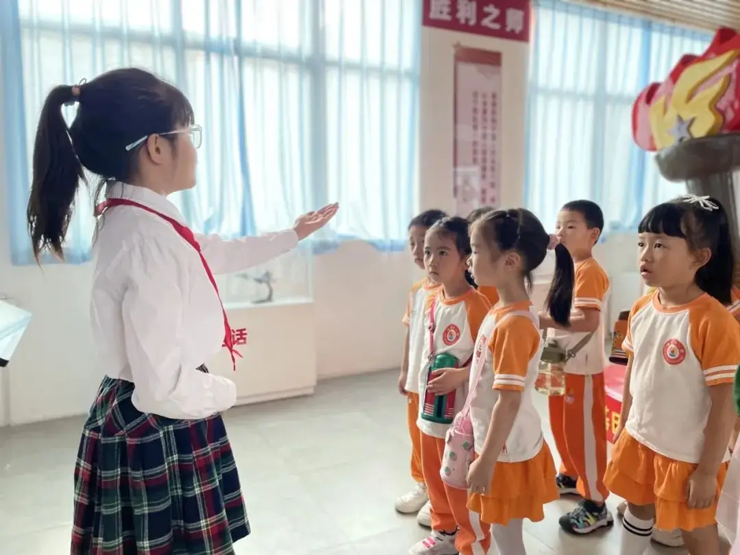 【未央学前.走进小学】走进小学 爱享成长—大班幼儿体验小学社会实践活动 第19张 【未央学前.走进小学】走进小学 爱享成长—大班幼儿体验小学社会实践活动 第19张