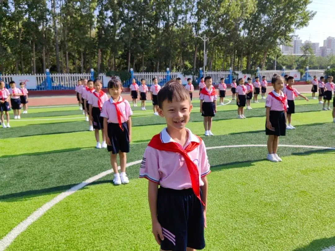 红领巾爱祖国——白塔小学一年级新队员分批入队仪式 第68张 红领巾爱祖国——白塔小学一年级新队员分批入队仪式 第68张