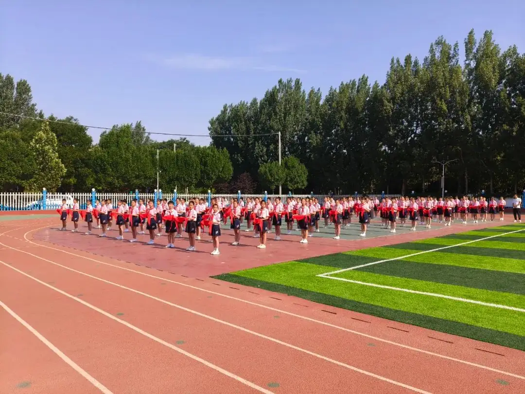 红领巾爱祖国——白塔小学一年级新队员分批入队仪式 第23张 红领巾爱祖国——白塔小学一年级新队员分批入队仪式 第23张