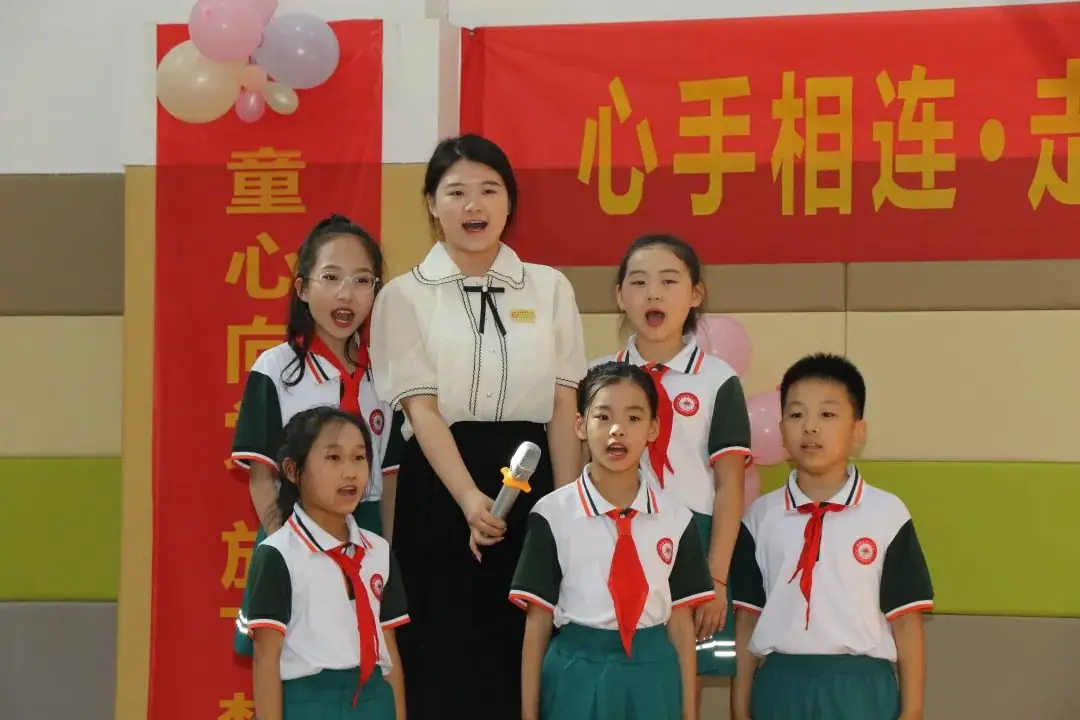 心手相连·走向未来——固安县第七小学庆“六一”文艺汇演纪实 第73张
