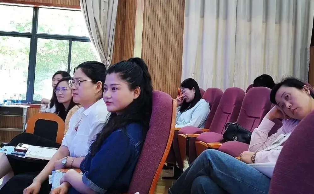 凤阳县沈珺小学语文名师工作室参加凤阳县“聚焦关键问题 共研复习策略”六年级语文复习研讨活动 第33张
