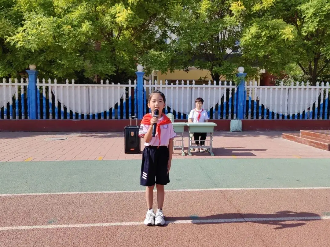 红领巾爱祖国——白塔小学一年级新队员分批入队仪式 第51张 红领巾爱祖国——白塔小学一年级新队员分批入队仪式 第51张