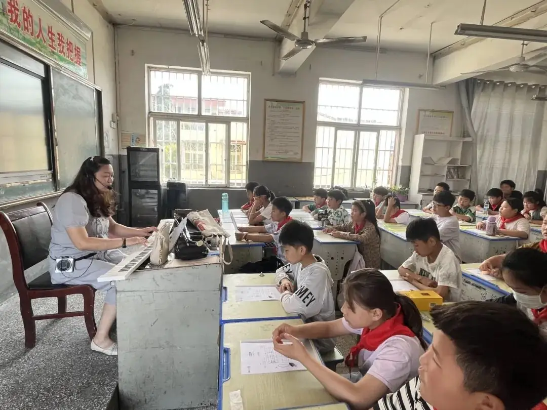 正午中心小学:深化教育交流 共促学生成长 第1张 正午中心小学:深化教育交流 共促学生成长 第1张