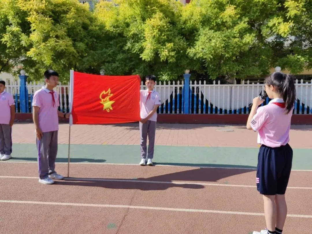 红领巾爱祖国——白塔小学一年级新队员分批入队仪式 第41张 红领巾爱祖国——白塔小学一年级新队员分批入队仪式 第41张