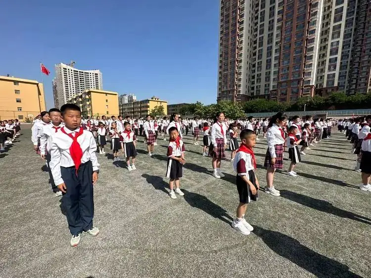 榆次区羊毫街小学2024年“红领巾爱祖国”分批入队仪式 第3张