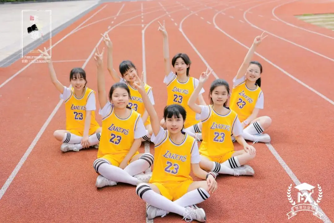 〖回不去的时光〗 无锡市新吴区高浪小学2024届六( 5 )班毕业微电影 · 先行预告片·全城首映!-梦享毕业季·荣誉出品 第12张