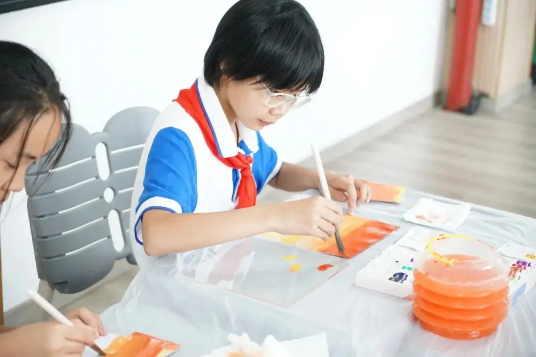 所前二小丨以线造型,以情入画——萧山区小学美术“向上生长”写生教学专题研训活动 第10张 所前二小丨以线造型,以情入画——萧山区小学美术“向上生长”写生教学专题研训活动 第10张