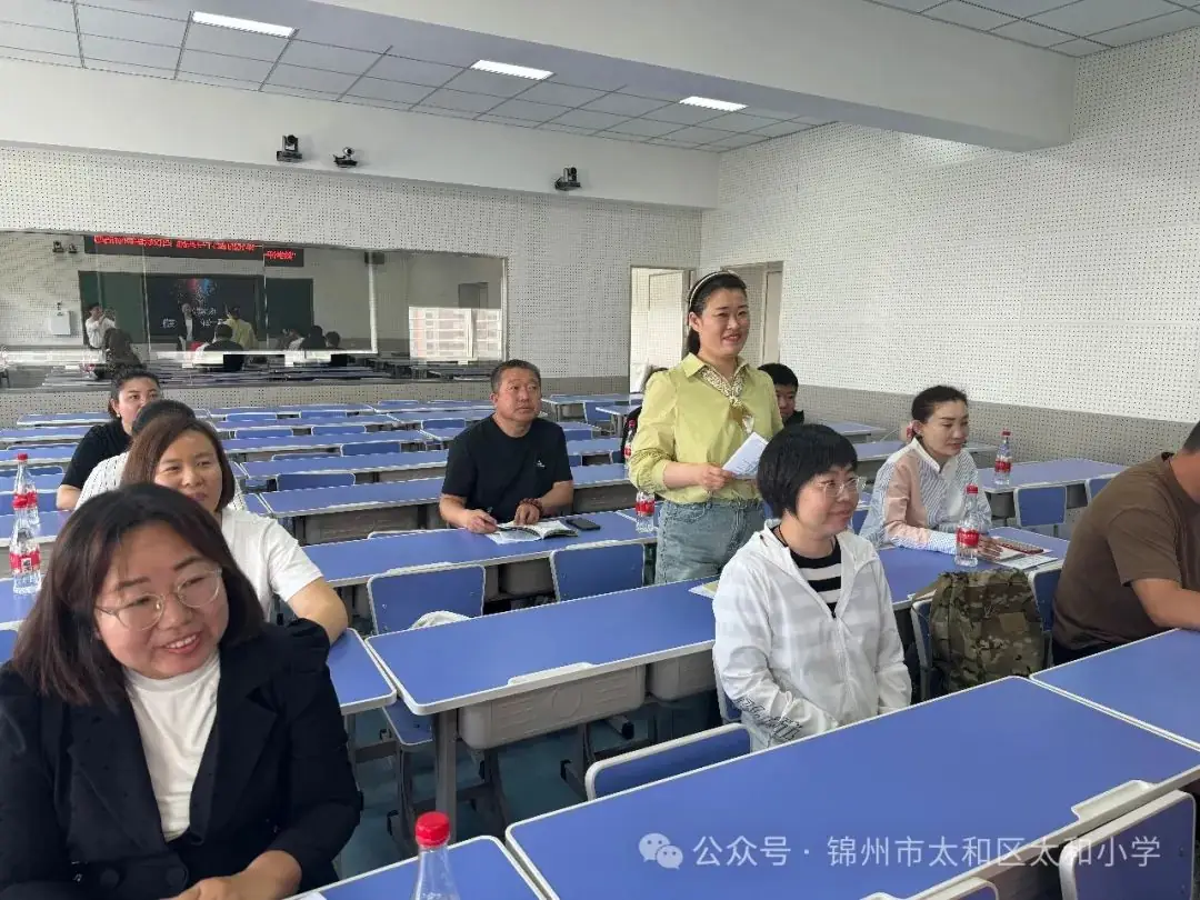 【校园简报·四校联盟】小学英语“教·学·评”一体化设计与实施——四校联盟教研活动 第8张 【校园简报·四校联盟】小学英语“教·学·评”一体化设计与实施——四校联盟教研活动 第8张