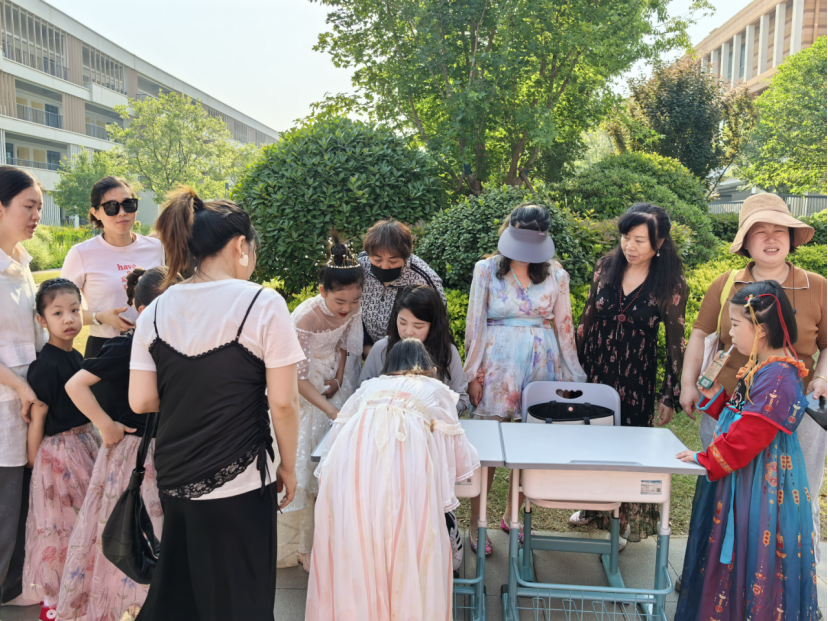 华曜港利实验小学第一届“华曜杯”艺术风采大赛(器乐、舞蹈专场) 第8张 华曜港利实验小学第一届“华曜杯”艺术风采大赛(器乐、舞蹈专场) 第8张