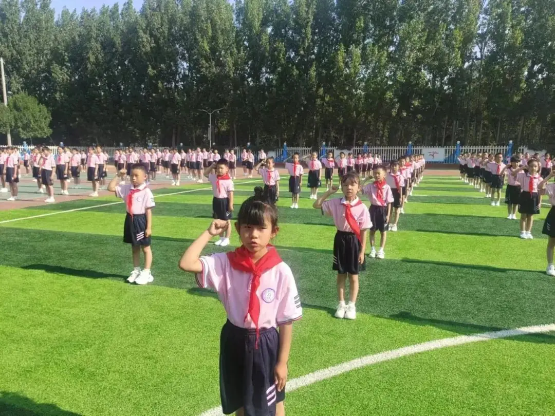 红领巾爱祖国——白塔小学一年级新队员分批入队仪式 第59张 红领巾爱祖国——白塔小学一年级新队员分批入队仪式 第59张