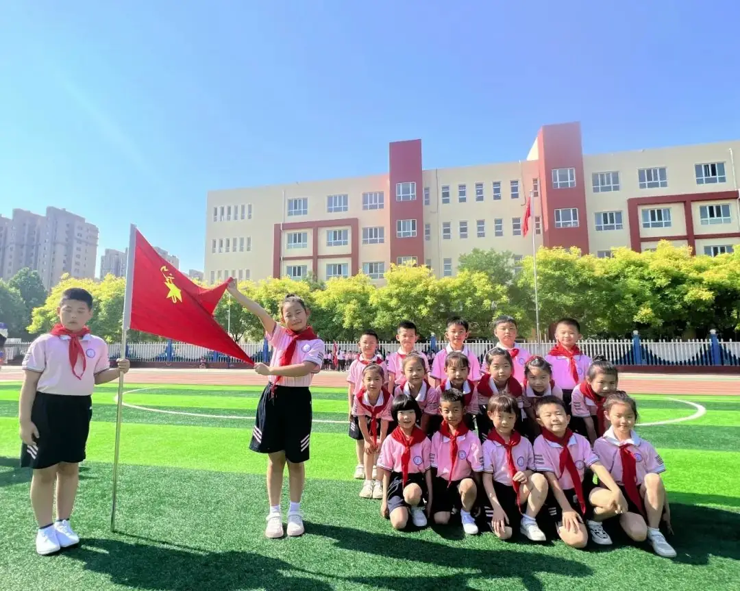 红领巾爱祖国——白塔小学一年级新队员分批入队仪式 第69张 红领巾爱祖国——白塔小学一年级新队员分批入队仪式 第69张