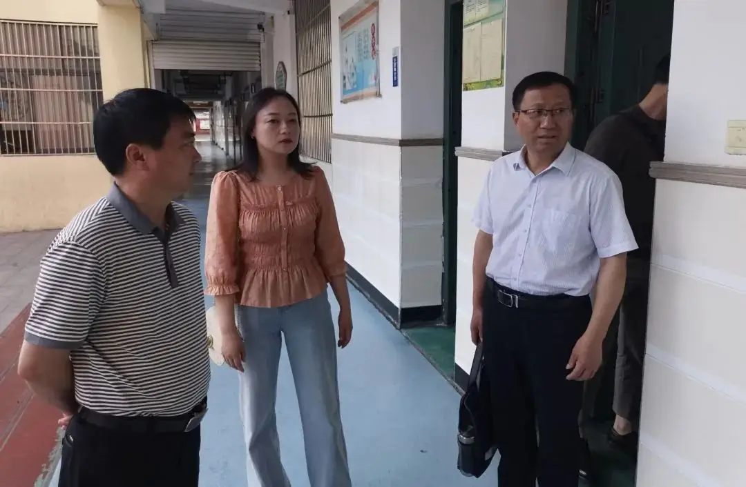 实验小学教育集团迎接“规范义务教育课后服务管理”专项检查 第4张 实验小学教育集团迎接“规范义务教育课后服务管理”专项检查 第4张