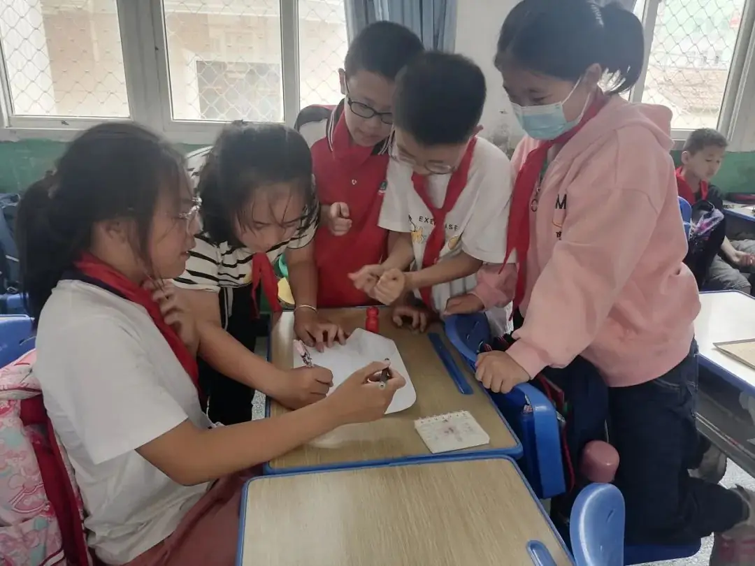 心理辅导,呵护心灵——忠门中心小学开展心理健康宣传教育月主题活动 第12张 心理辅导,呵护心灵——忠门中心小学开展心理健康宣传教育月主题活动 第12张