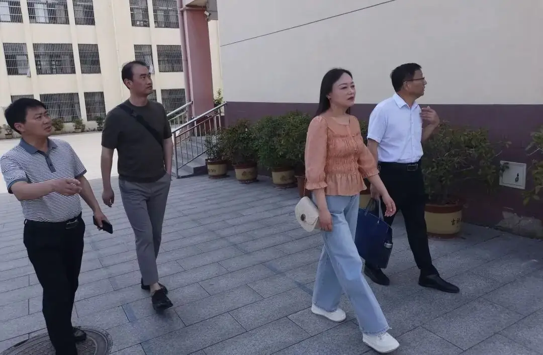 实验小学教育集团迎接“规范义务教育课后服务管理”专项检查 第3张 实验小学教育集团迎接“规范义务教育课后服务管理”专项检查 第3张
