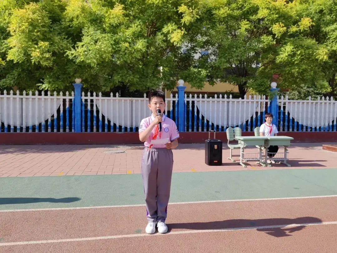红领巾爱祖国——白塔小学一年级新队员分批入队仪式 第52张 红领巾爱祖国——白塔小学一年级新队员分批入队仪式 第52张