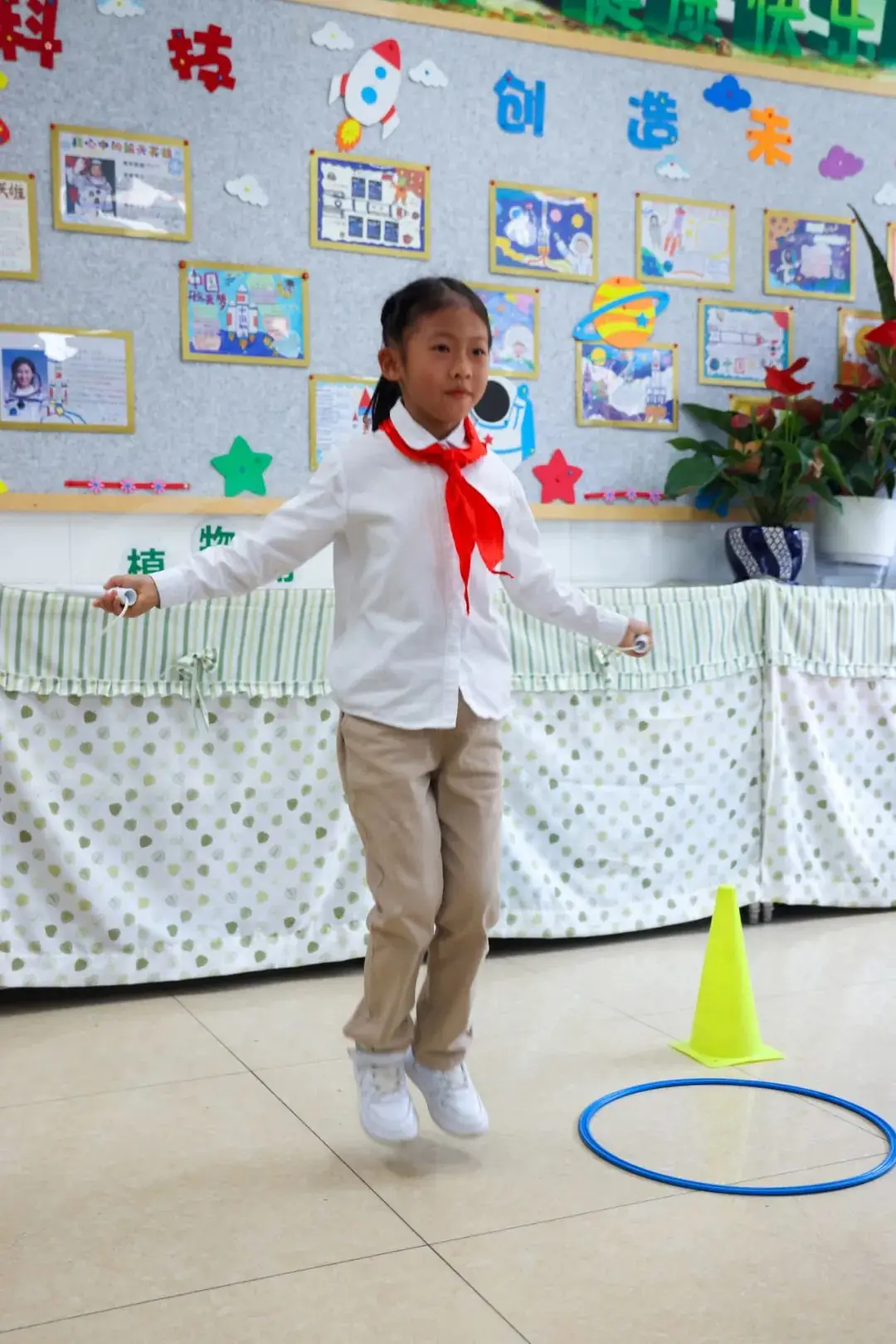 “红领巾 爱祖国”| 棕树营小学2024年“红领巾心向党 在阳光下成长”欢庆“六一”主题队日暨新队员入队仪式活动圆满举行 第84张 “红领巾 爱祖国”| 棕树营小学2024年“红领巾心向党 在阳光下成长”欢庆“六一”主题队日暨新队员入队仪式活动圆满举行 第84张