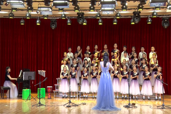 【艺体视界】华侨城小学举行“童心同趣 乐享未来”庆六一文艺汇演 第5张 【艺体视界】华侨城小学举行“童心同趣 乐享未来”庆六一文艺汇演 第5张