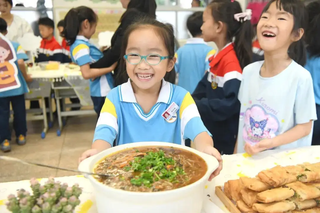 泰”美味啦!|育才小学“庆六一”食博会活动 第11张 泰”美味啦!|育才小学“庆六一”食博会活动 第11张